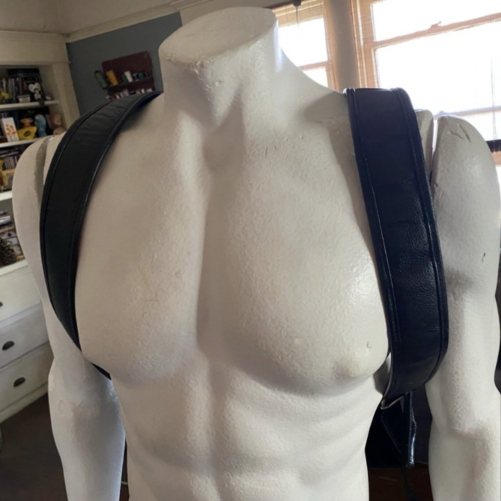 ASOS square back pack - Picture 3 of 5